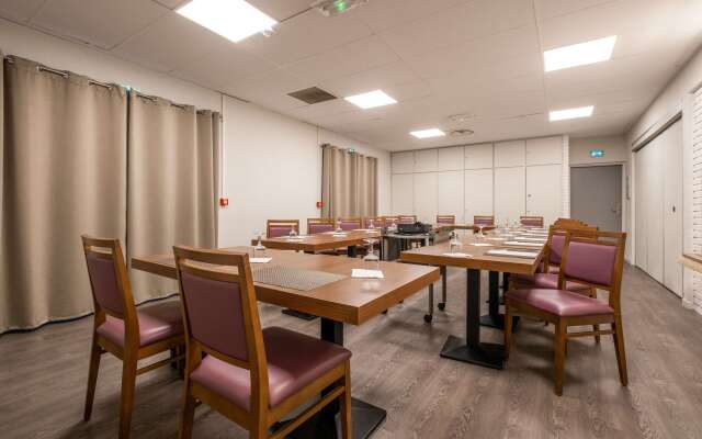 Comfort Hotel Etampes