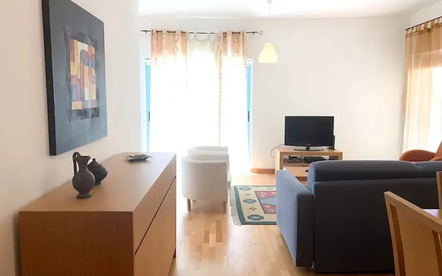 Marina View 1 Bedroom Apartment w Swimming Pool