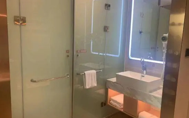 Vienna Hotel Guangdong Huizhou Yuanzhou