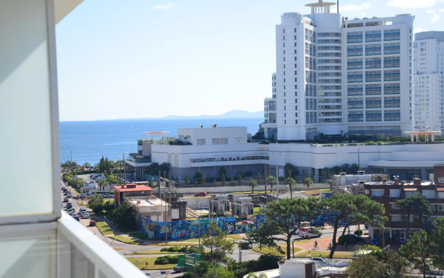 Long Beach, Parada 3