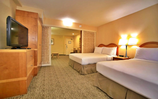 Anaheim Portofino Inn and Suites