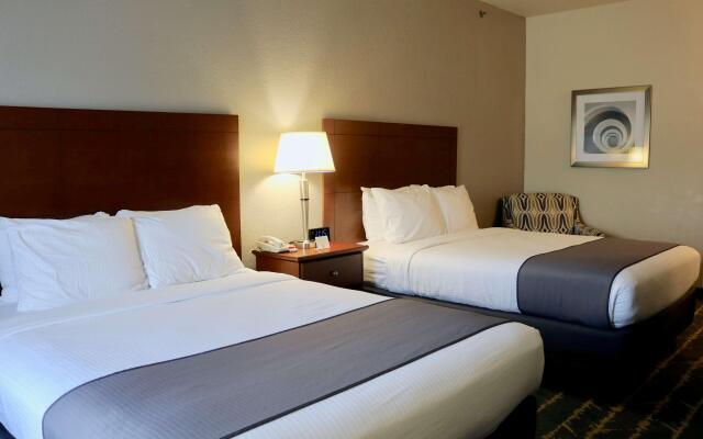 Best Western Fostoria Inn & Suites