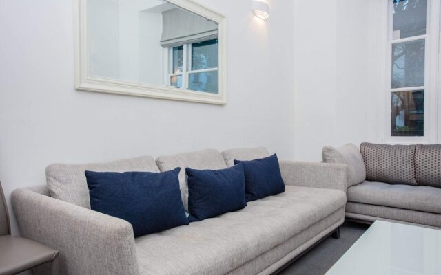 Cozy 1 Bedroom Apartment near Harrods, Knightsbridge