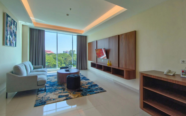 Unhas Hotel & Convention – Guest Rooms – Makassar