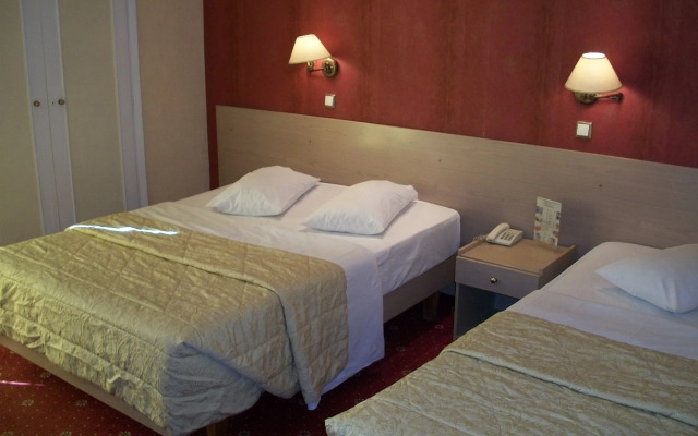 Minoa Athens Hotel