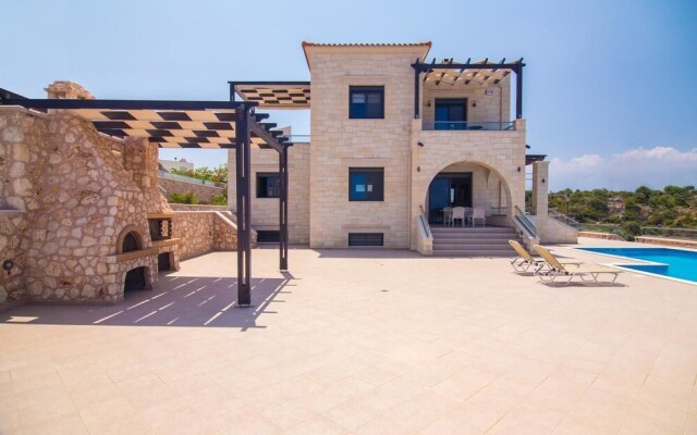 Philoxenia Luxury Stone Villa