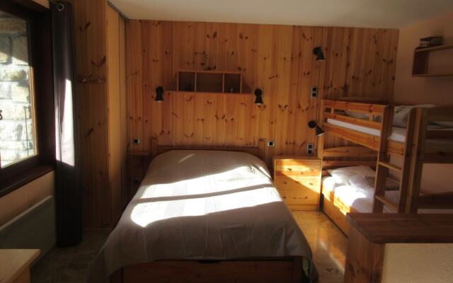 Chalet De Montagne