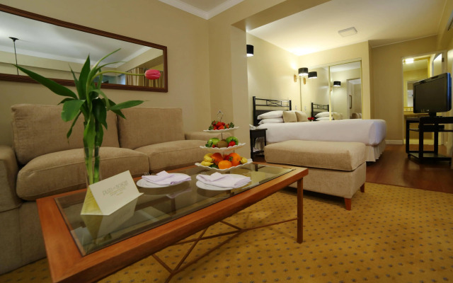 Radisson Hotel Plaza del Bosque
