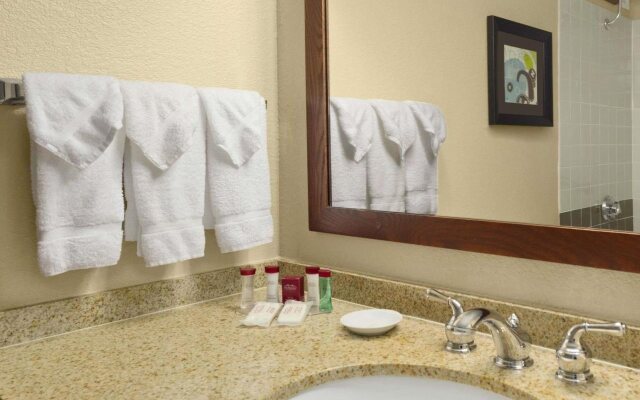 Delta Hotels by Marriott Minneapolis Northeast