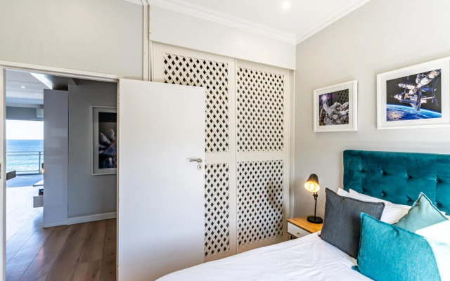 Beach front penthouse apartment