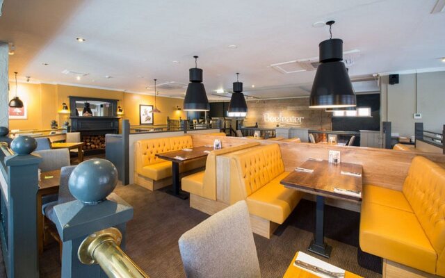 Premier Inn Cardiff West