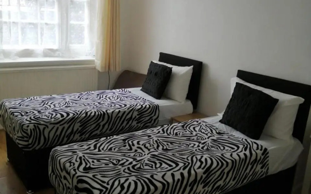 Dream Time Apartments-Aqua Suite