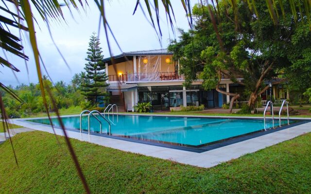 Nico Lagoon Hotel