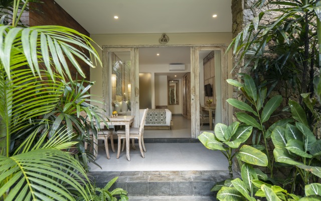 The Sun of Granary Resort and Villas