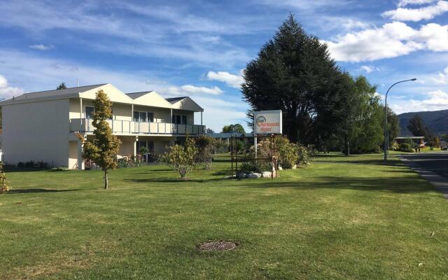 Parklands Motel