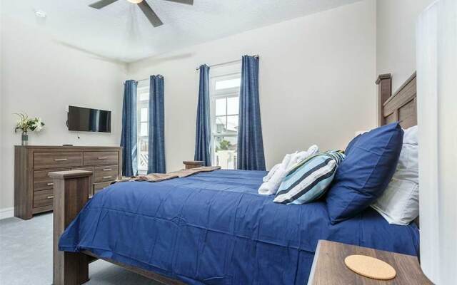 Hawks Cove - Six Bedroom Home