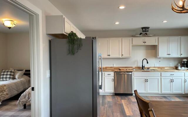 ALASKA LAKE and LODGE AT LONGMERE