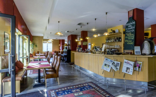 Hotel Pavilon