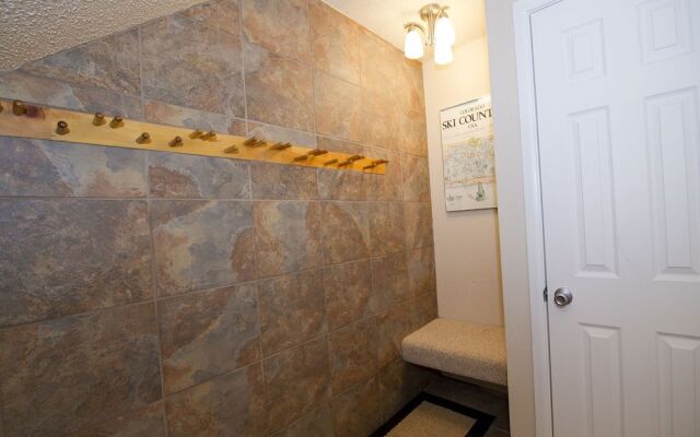 Base 9 #B103 by RedAwning