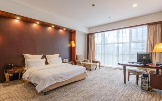 Extrafar International Club