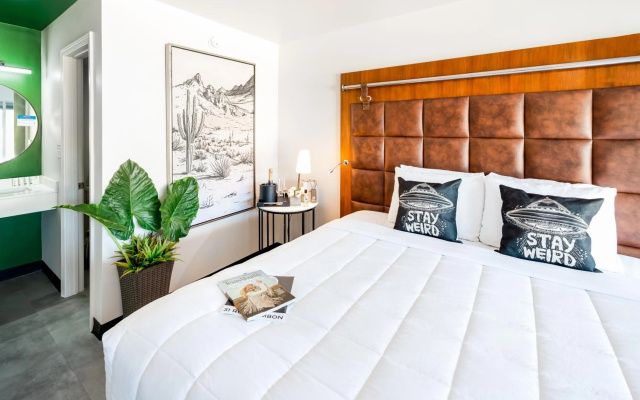 Heights House Hotel - Houston Heights Downtown, an Ascend Collection Hotel