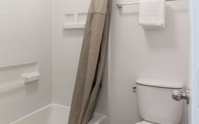 Motel 6 Bryan, TX - University Area