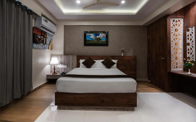 Hotel Monarch International