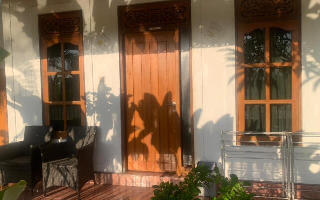 Lovina Vibes Hotel