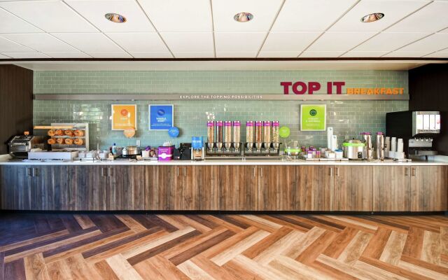 Tru by Hilton Louisville Airport