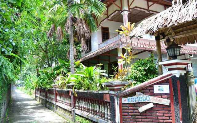 Komodo Island Hotel