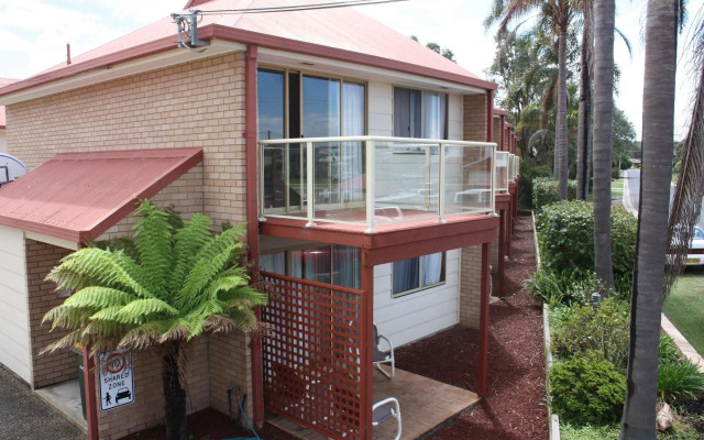 Sapphire Court Holiday Units