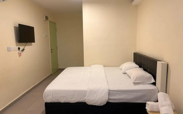 Aman Inn Hotel