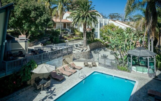 Catalina Canyon Inn