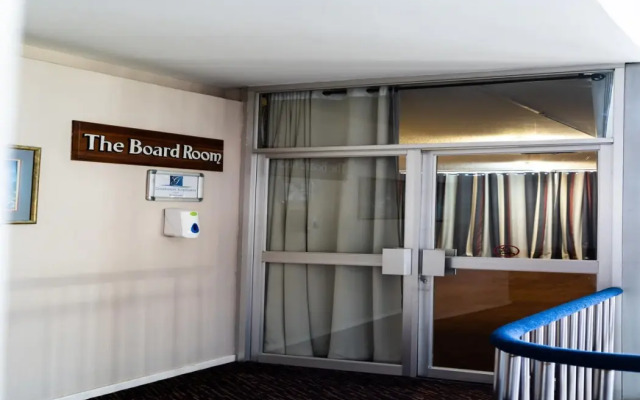 Gooderson Tropicana Hotel