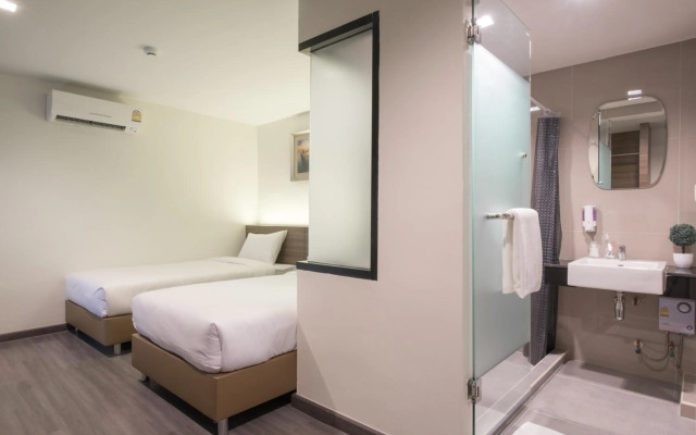 Sovereign Group Hotel