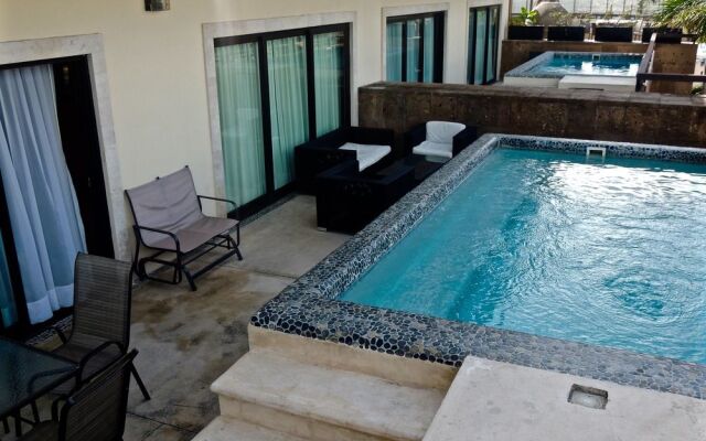 Luxury Condo Hotel