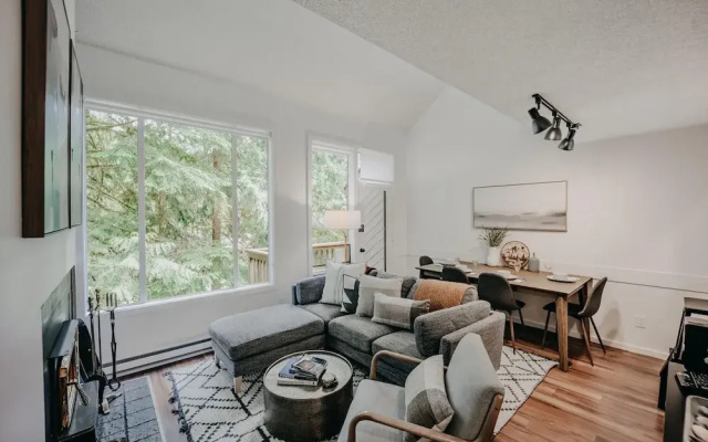 Snowater Condo #42 - Wifi - Pets Ok