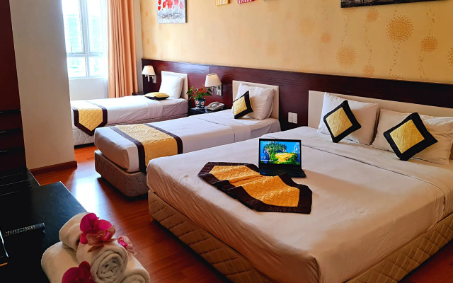 Happy Life Hotel