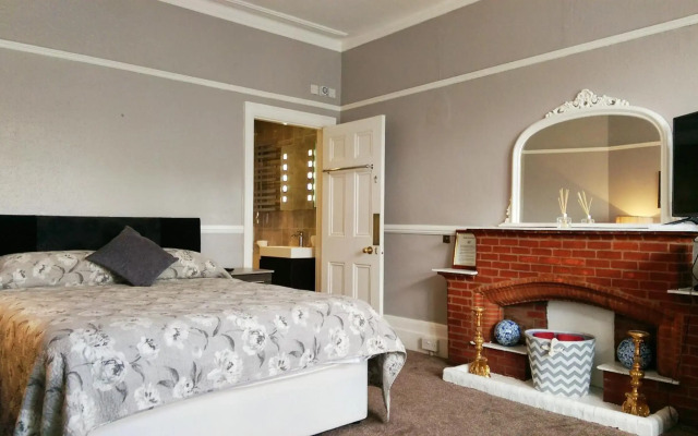 Glendevon House Hotel