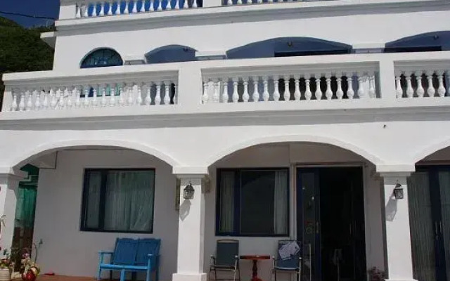 Santorini B&B