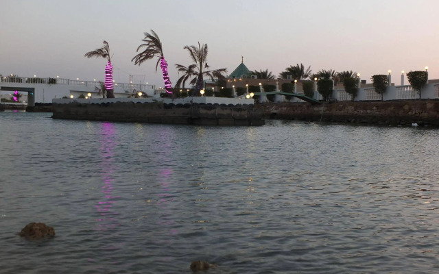 La Fontaine Al Ahmadi Plaza Resort