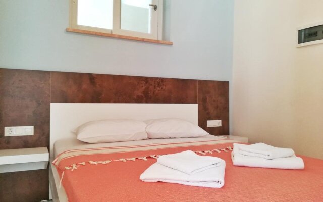 Guest House 7