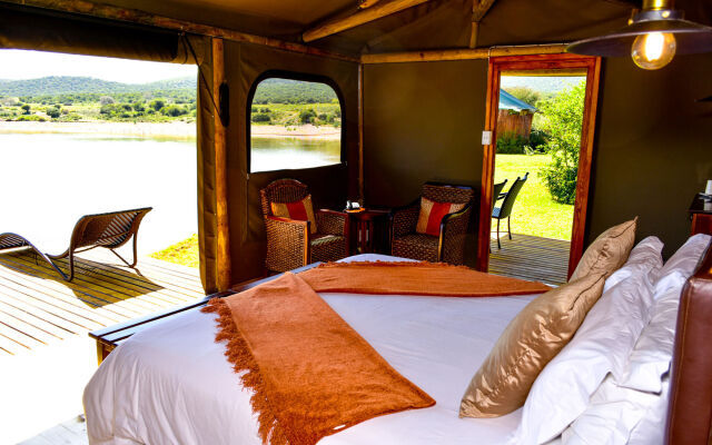 Buffelsdrift Game Lodge