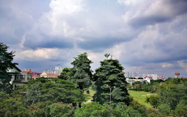 Greenfield Apartment