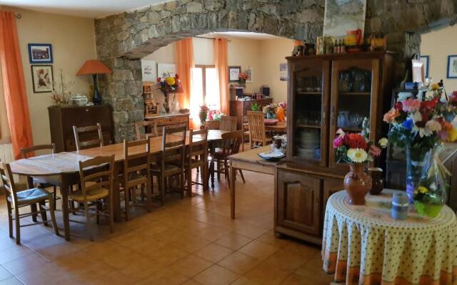 Chambre d'Hôte "Chez Antoinette et Charles"