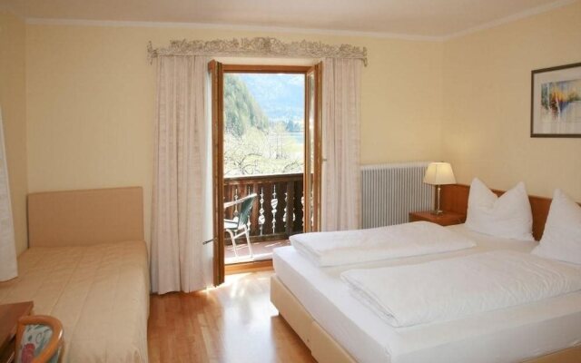 Berau Landhotel am See