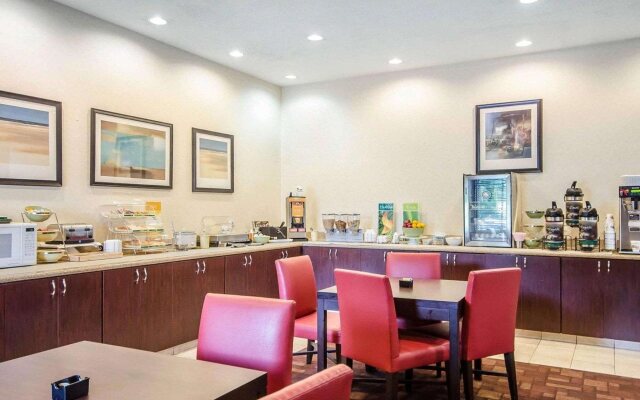 Quality Suites