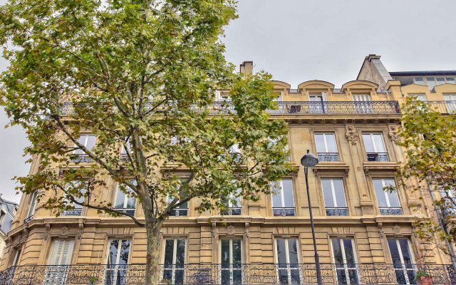 57 - Luxury Parisian Home Sebastopol 1