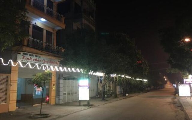 Minh Chau Hotel Tan An