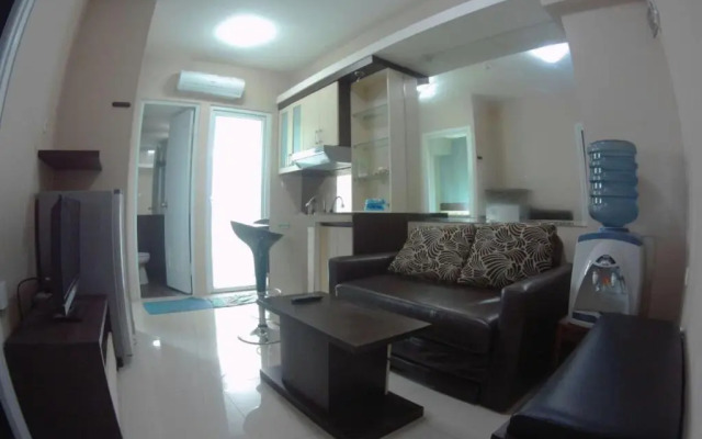 Apartment Green Pramuka By Vincent By Zuzu